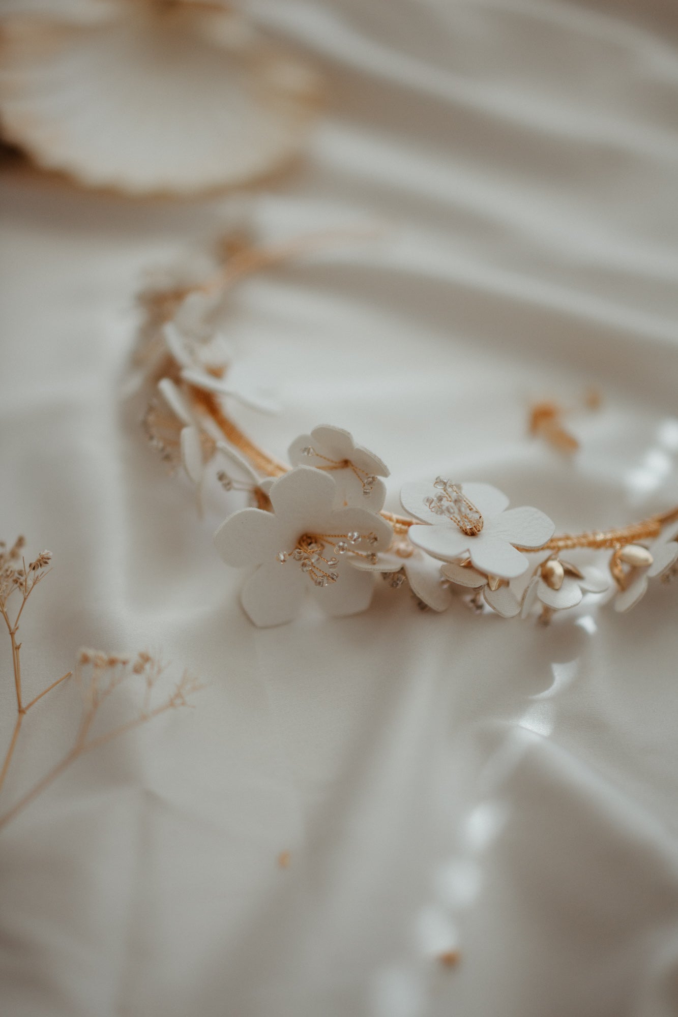 Anemone Headpiece | headpiece | Sadie Bosworth Atelier