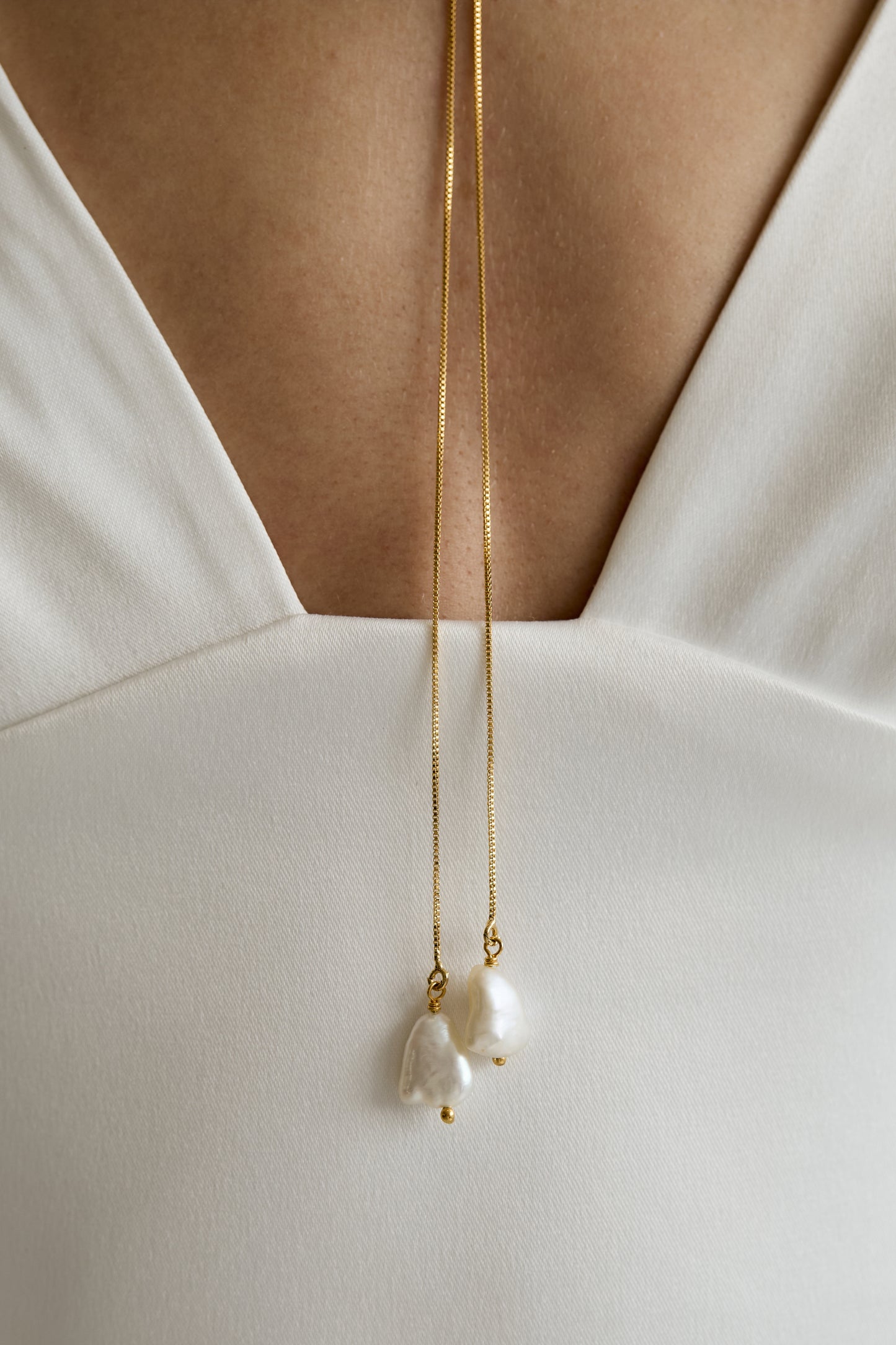 Sienna Pearl Drop Necklace