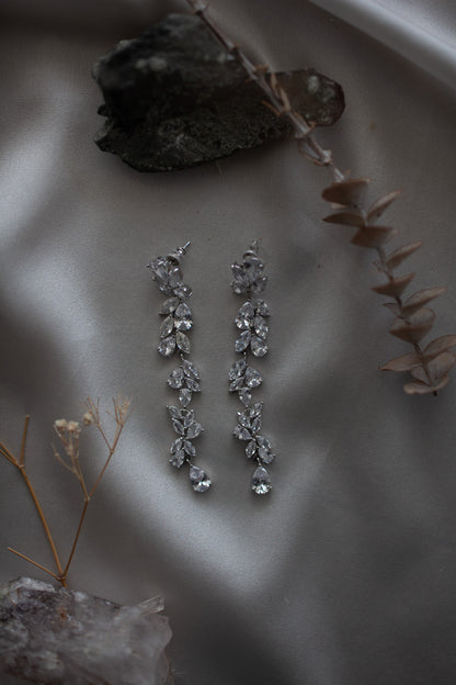 Audrey Earrings | Earrings | Sadie Bosworth Atelier